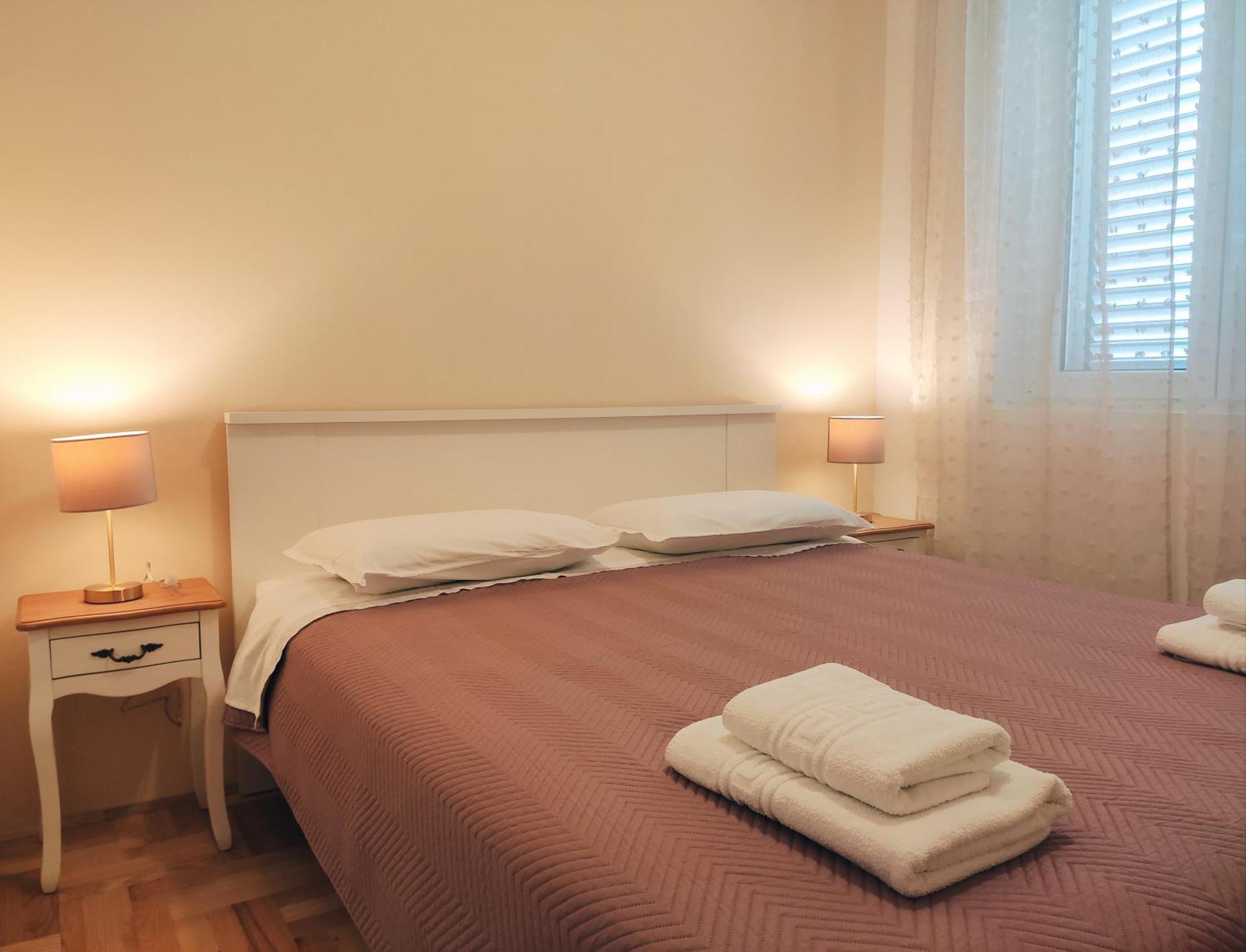 Siesta Apartments Šibenik Dış mekan fotoğraf